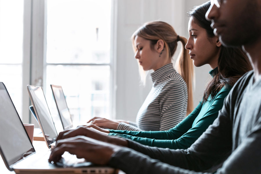 Software development outsourcing